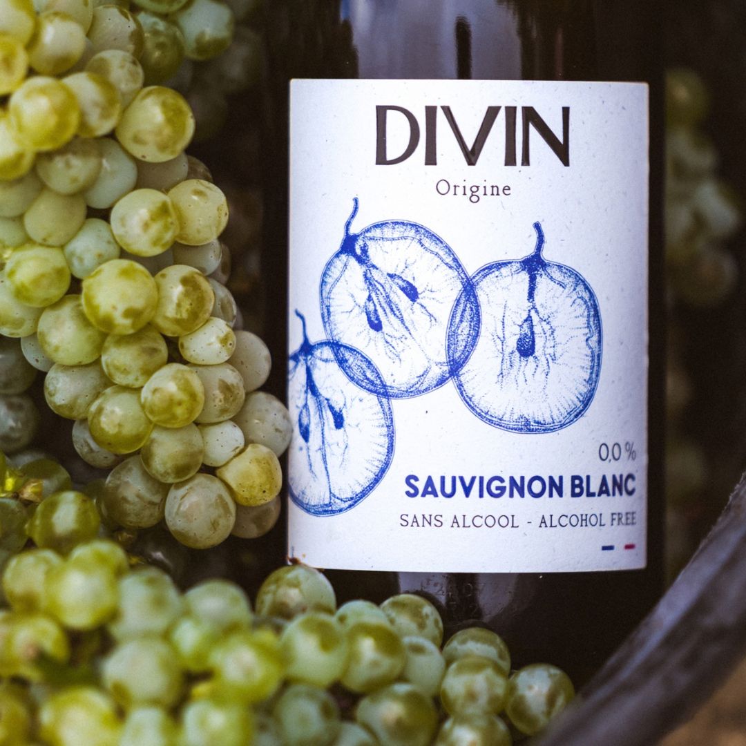 DIVIN 0.0 - Sauvignon Blanc, non-alcoholic wine, photo 6 of 7