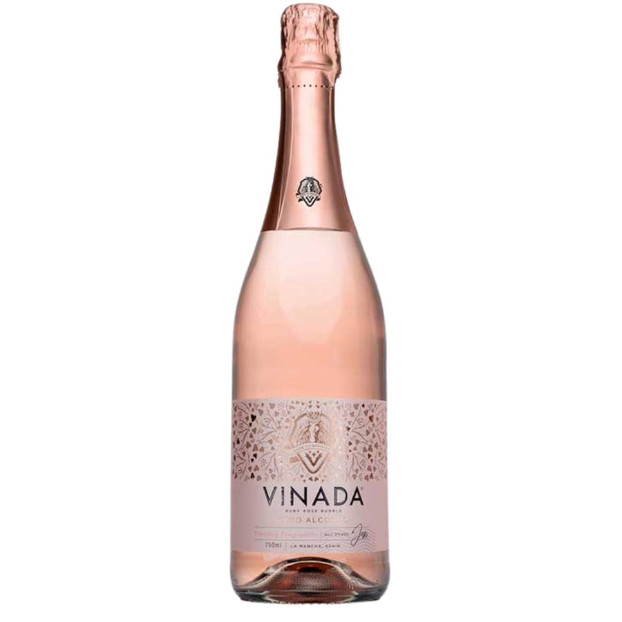 This sparkling wine tastes great, as the bubbles titillate and refresh your senses. Very suitable for moments when you fancy a glass of wine and you, for whatever reason, won’t, can’t or shouldn't drink alcohol.
